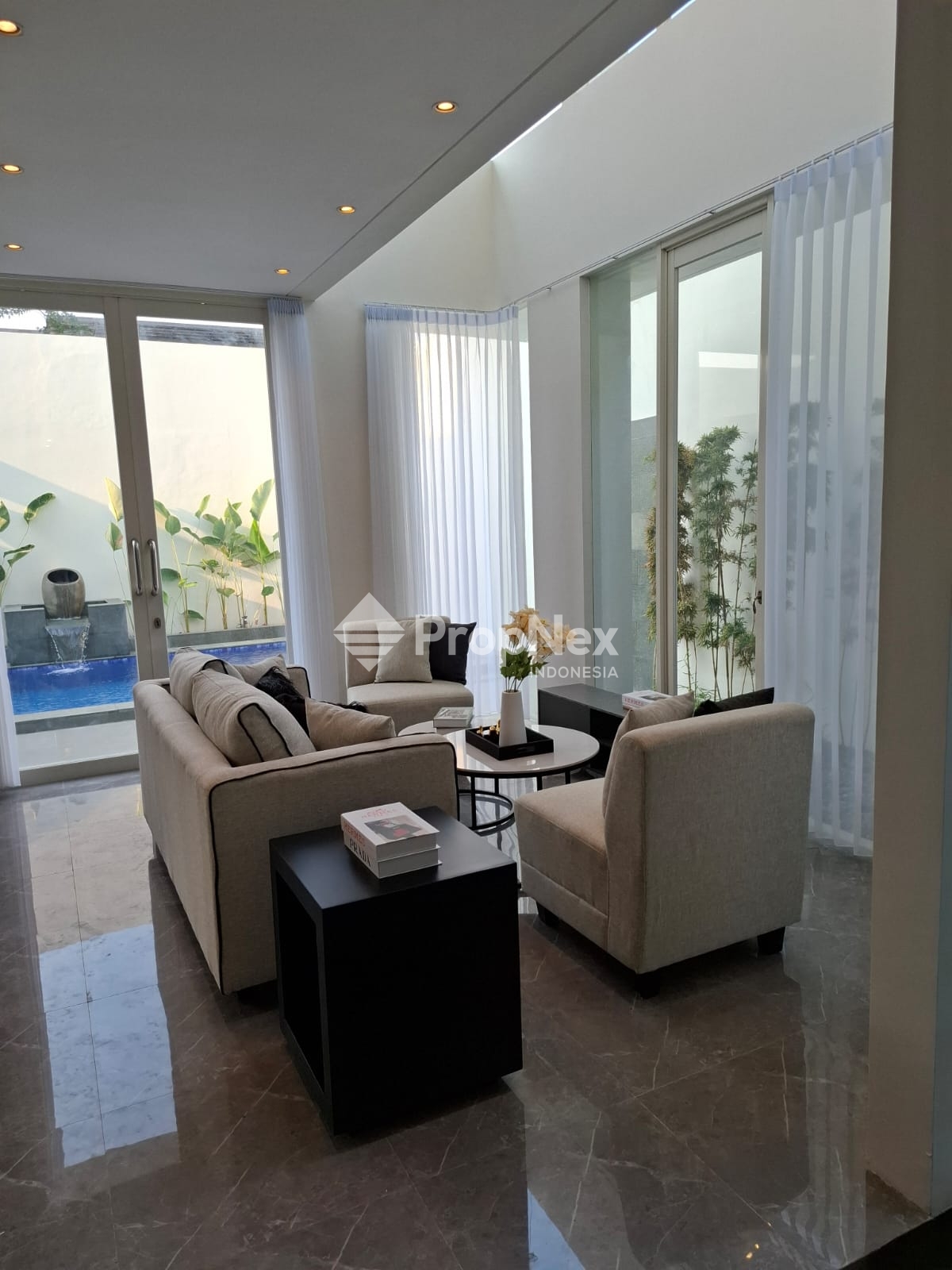 Rumah Bukit Golf International Citraland — foto 6